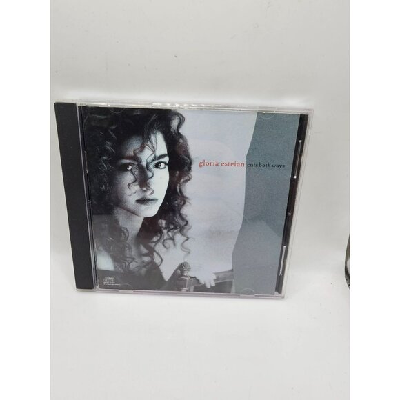 Gloria Estefan "Cuts Both Ways" CD‎ Album Original 1989 Epic - Picture 2 of 5